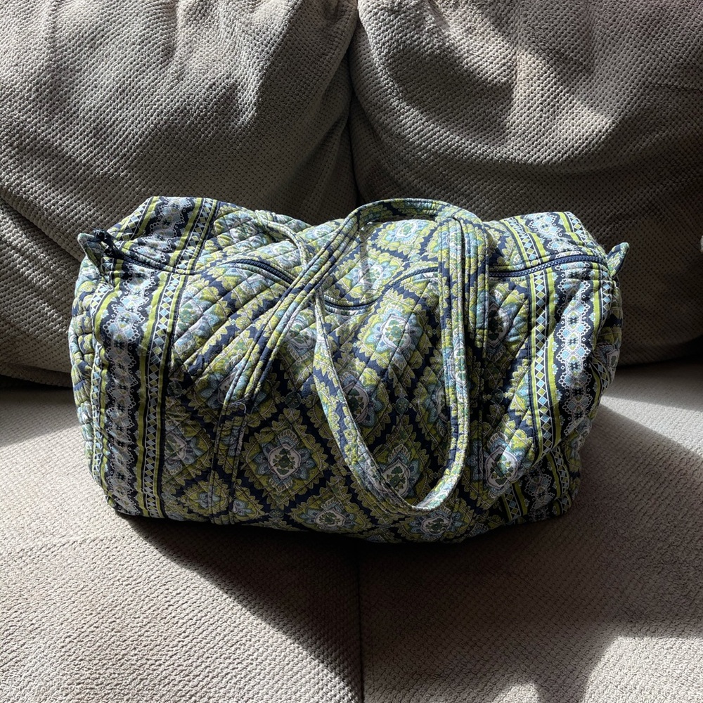 large vera bradley duffel bag